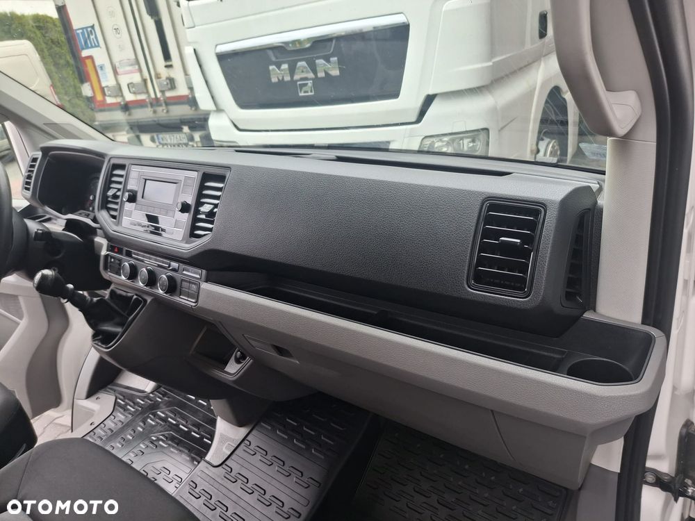 Volkswagen Crafter - 19