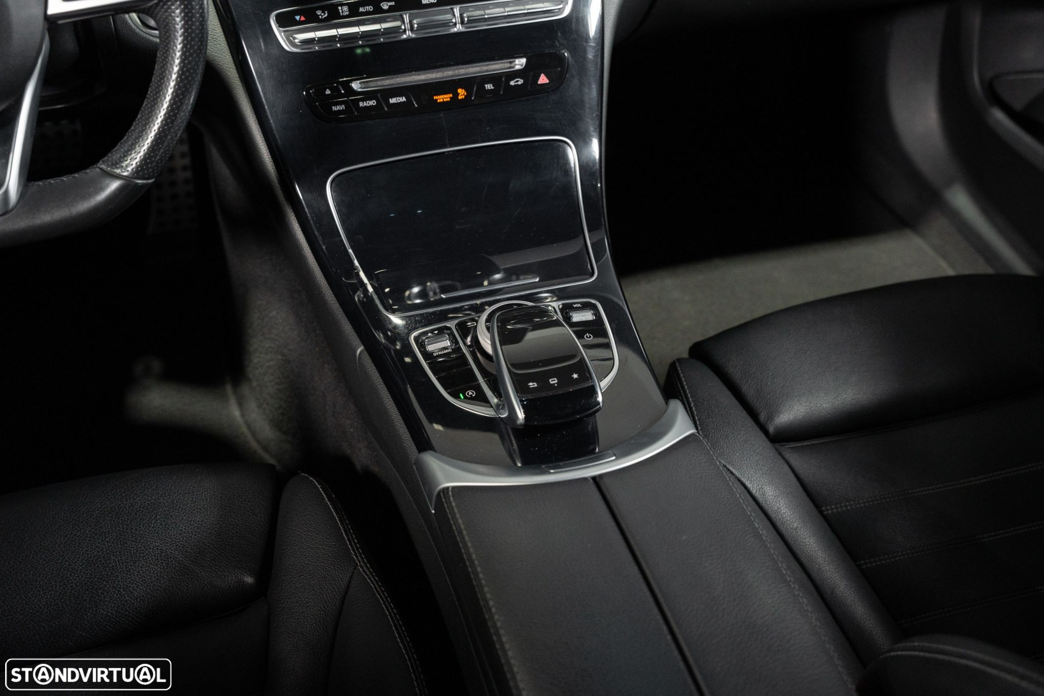 Mercedes-Benz C 220 BlueTEC AMG Line Aut. - 27