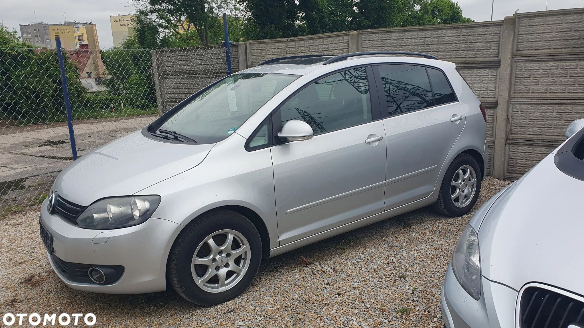Volkswagen Golf Plus 2.0 TDI Comfortline - 1