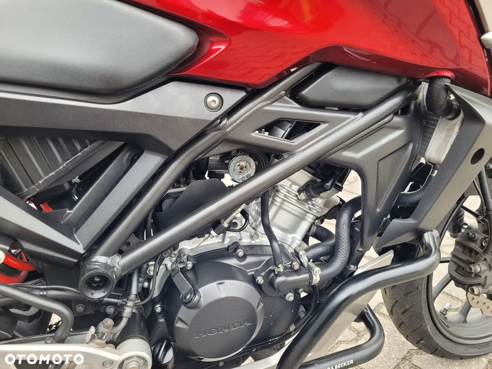 Honda CB - 18