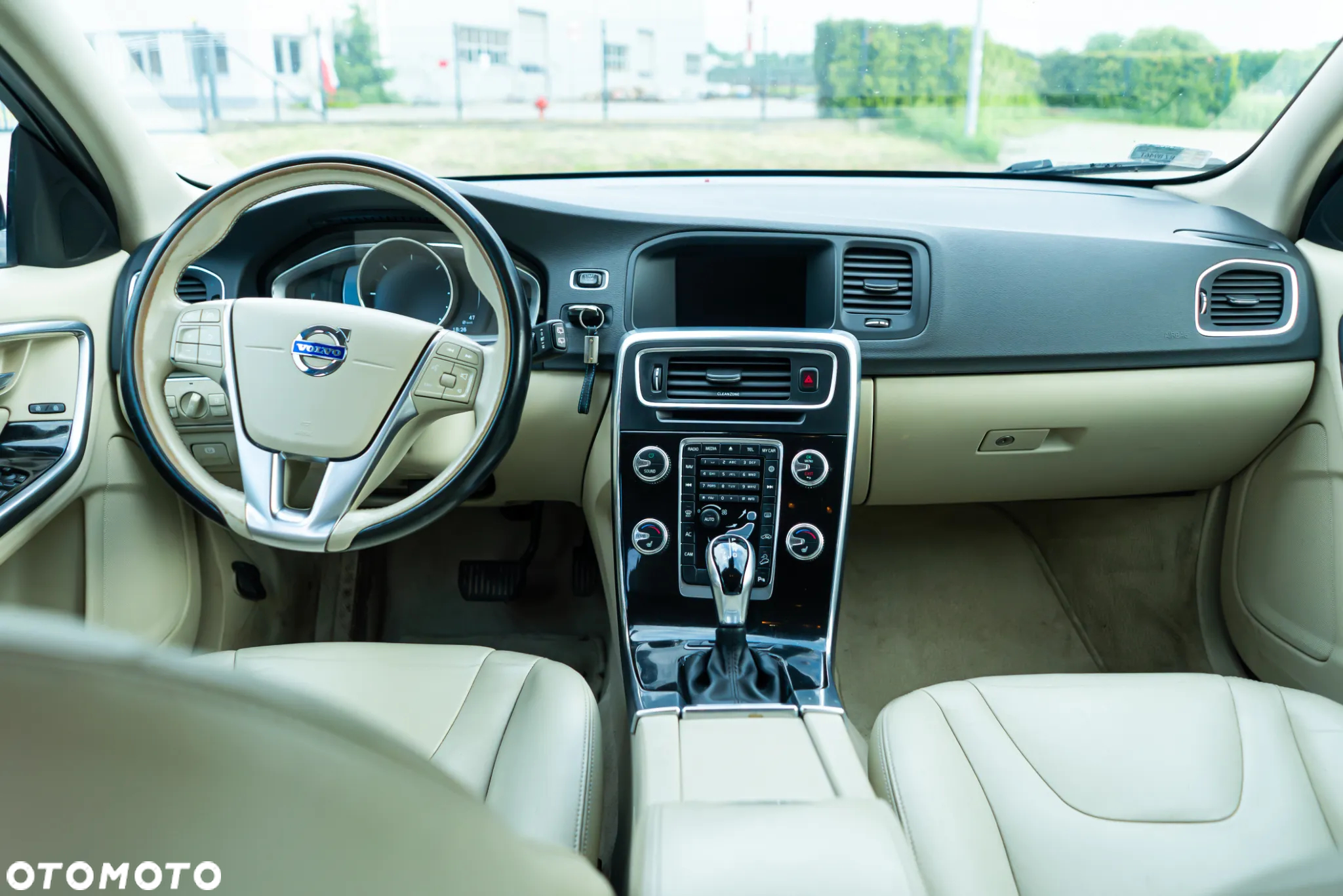 Volvo V60 Cross Country D4 AWD Summum - 22