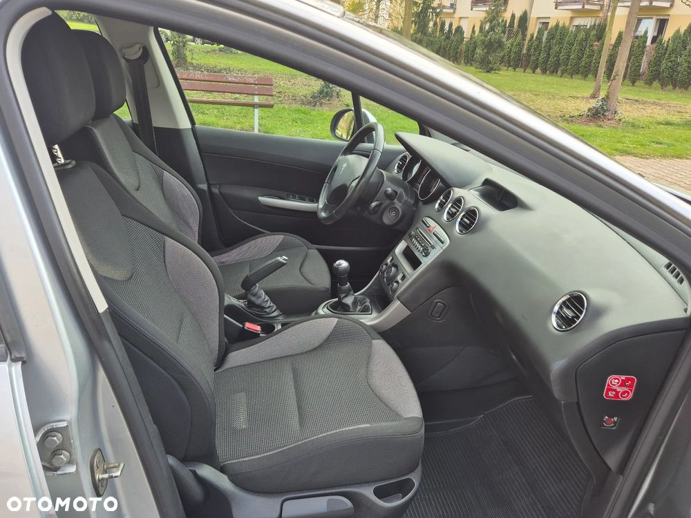 Peugeot 308 120 VTi Style - 6