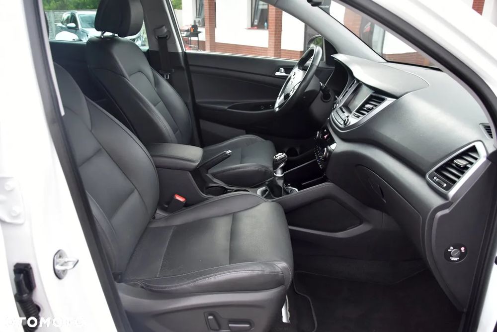 Hyundai Tucson - 26