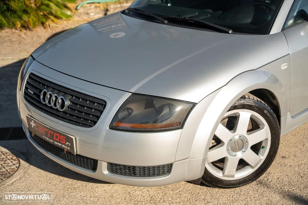 Audi TT Coupé 1.8 T quattro - 4