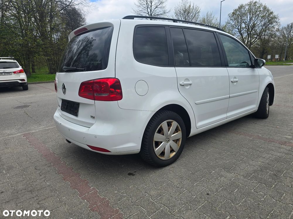 Volkswagen Touran 1.6 TDI DPF DSG Comfortline - 5