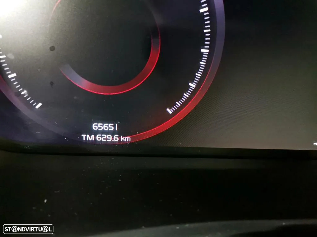 Volvo XC 40 1.5 T3 Momentum Core - 8
