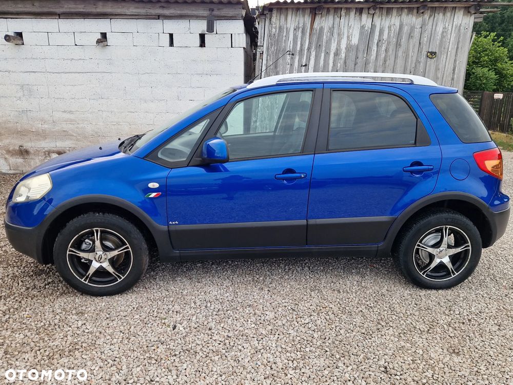 Fiat Sedici 1.6 16V 4x4 Emotion - 2