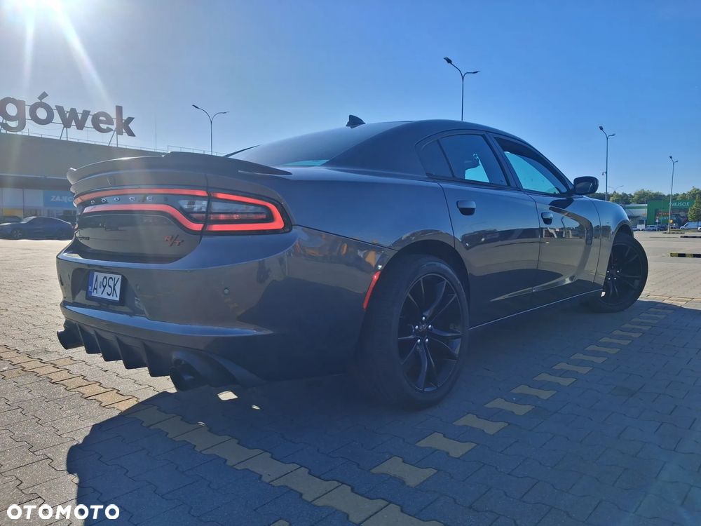 Dodge Charger - 7