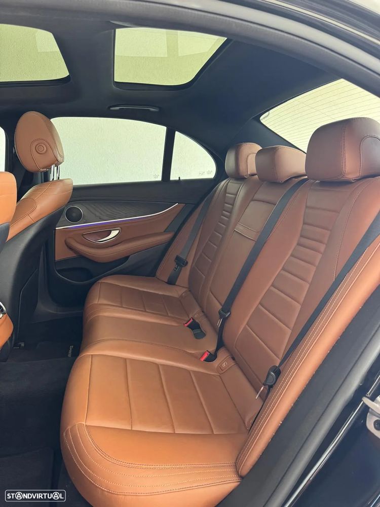 Mercedes-Benz E 300 de AMG Line - 15