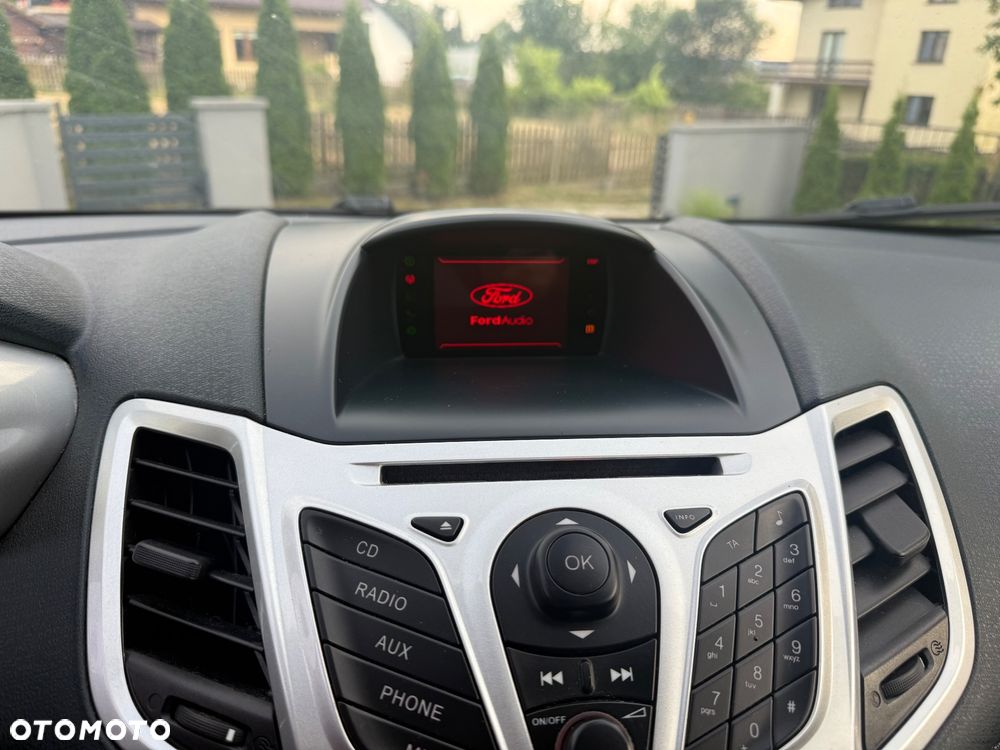 Ford Fiesta 1.4 TDCi Titanium - 13