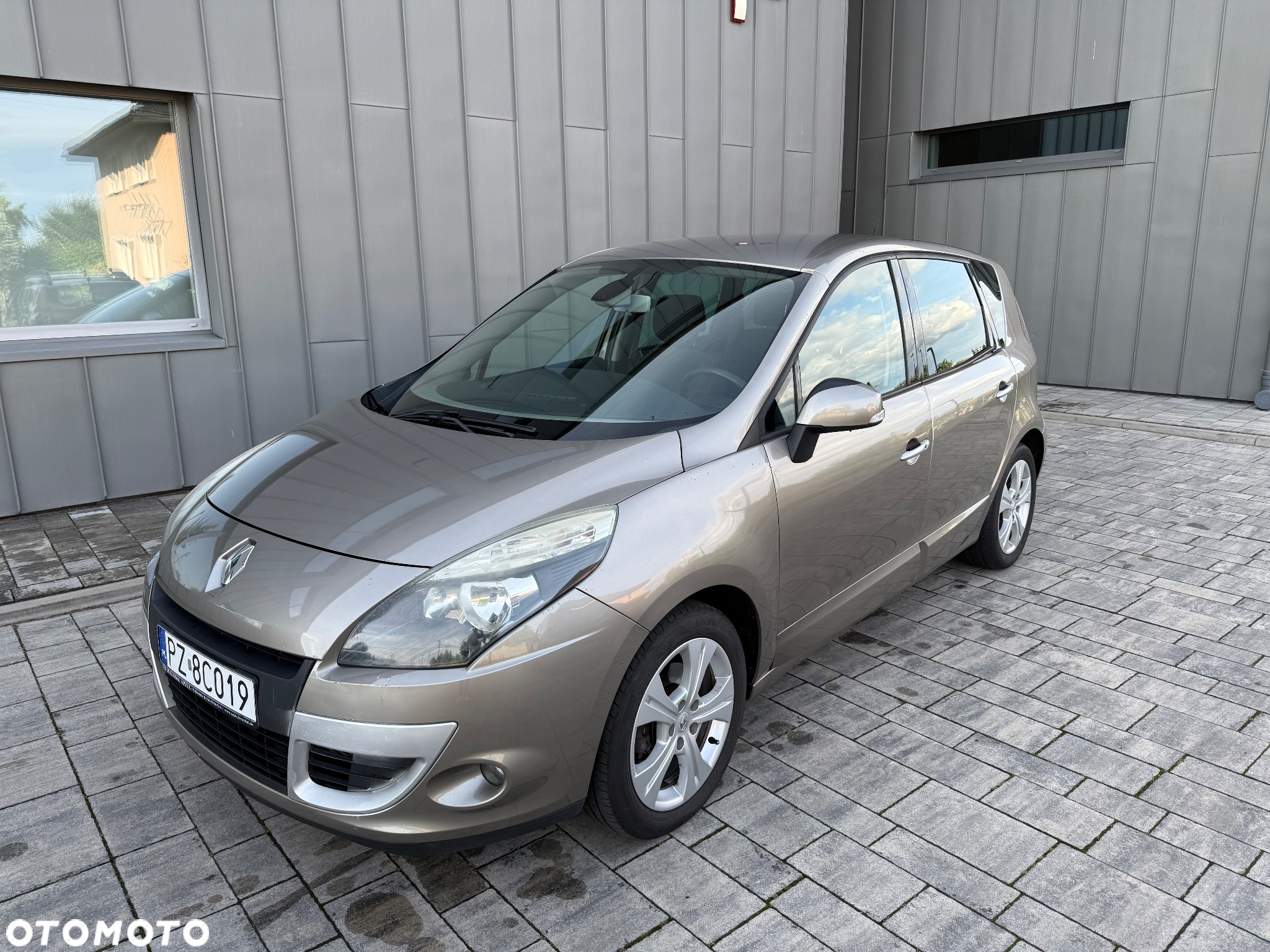 Renault Scenic 1.4 16V TCE Expression - 3