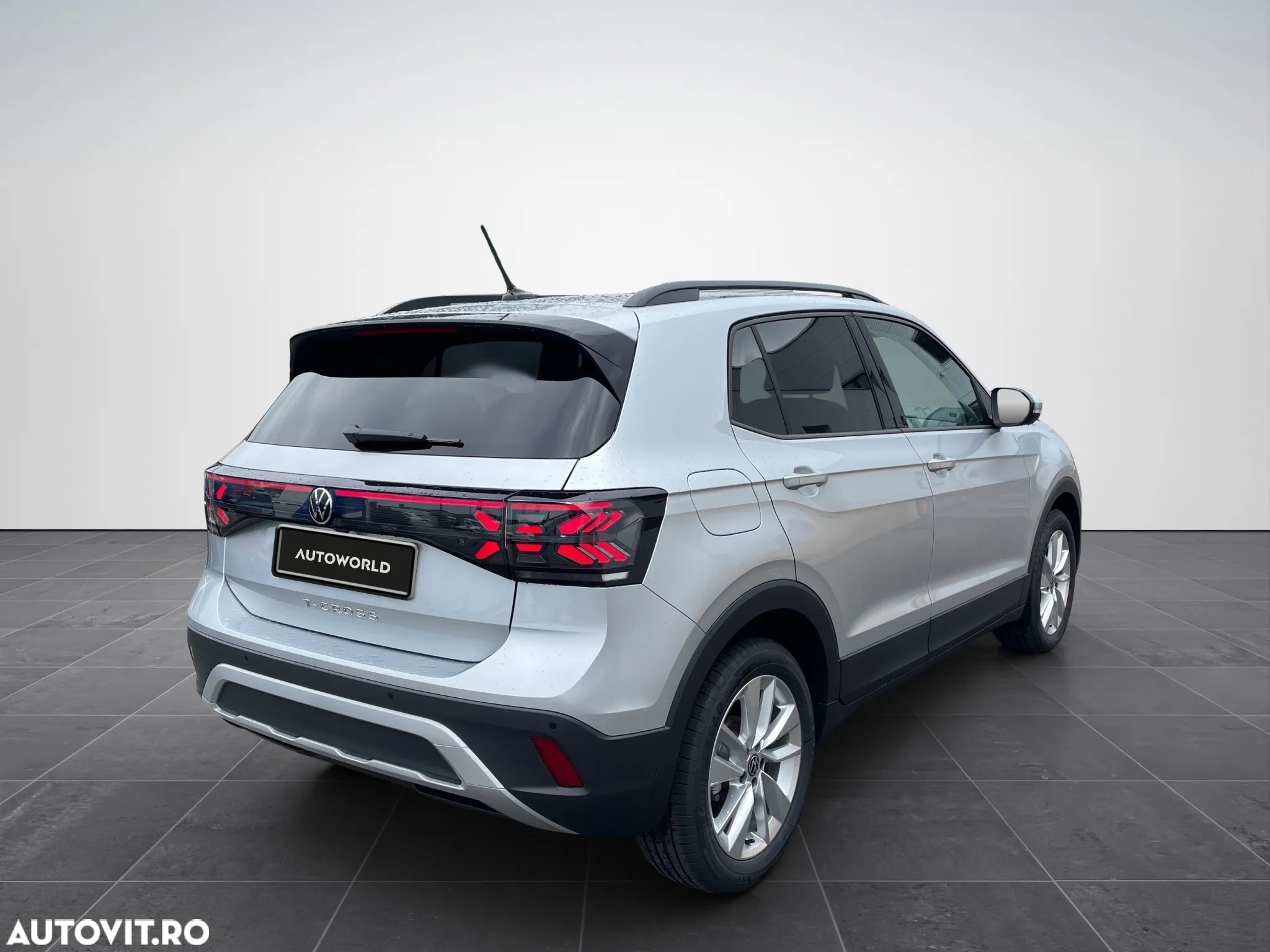 Volkswagen T-Cross 1.0 TSI DSG Life - 5