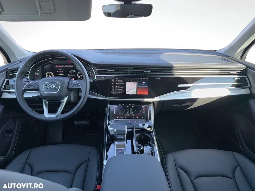 Audi Q7 55 TFSI e quattro Tiptronic PHEV S Line - 11
