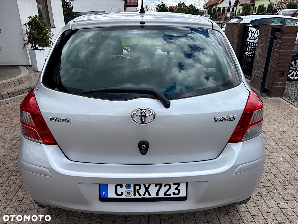 Toyota Yaris 1.33 Prestige - 6