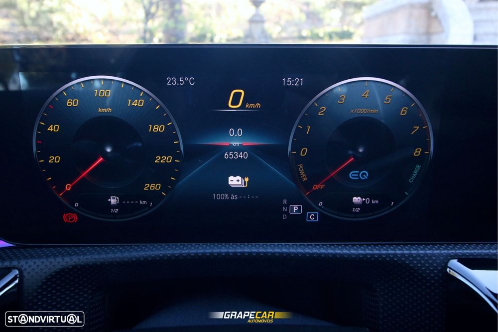 Mercedes-Benz CLA 250 e Shooting Brake AMG Line - 19