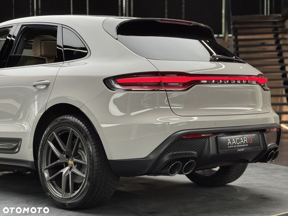 Porsche Macan T - 38