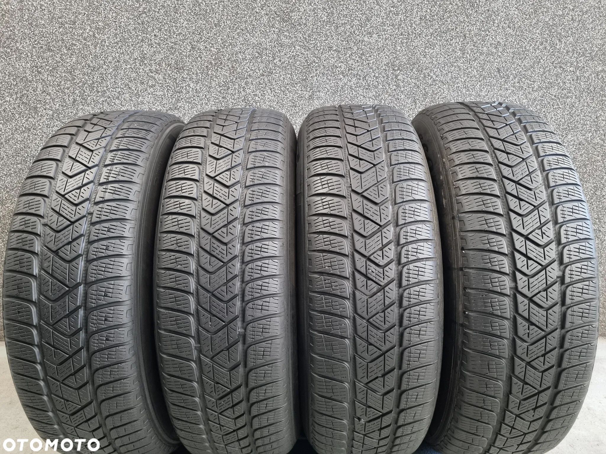 Opony Zimowe Pirelli Scorpion Winter 215/65/17 99H 4szt. - 1