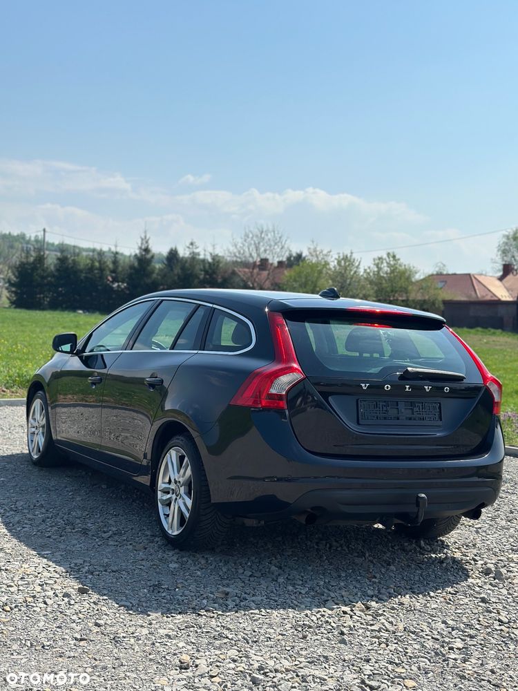 Volvo V60 T3 Summum - 7