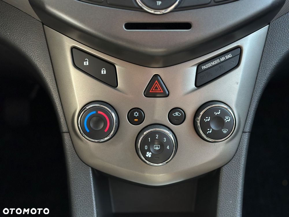 Chevrolet Aveo - 21