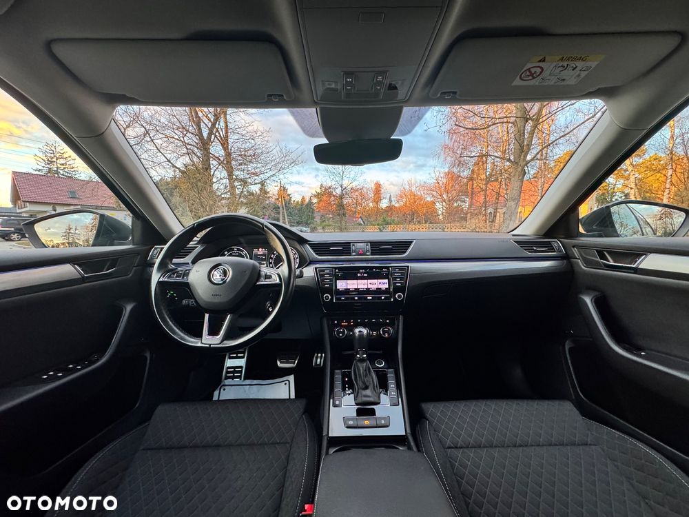 Skoda Superb 2.0 TDI DSG Premium Edition - 6