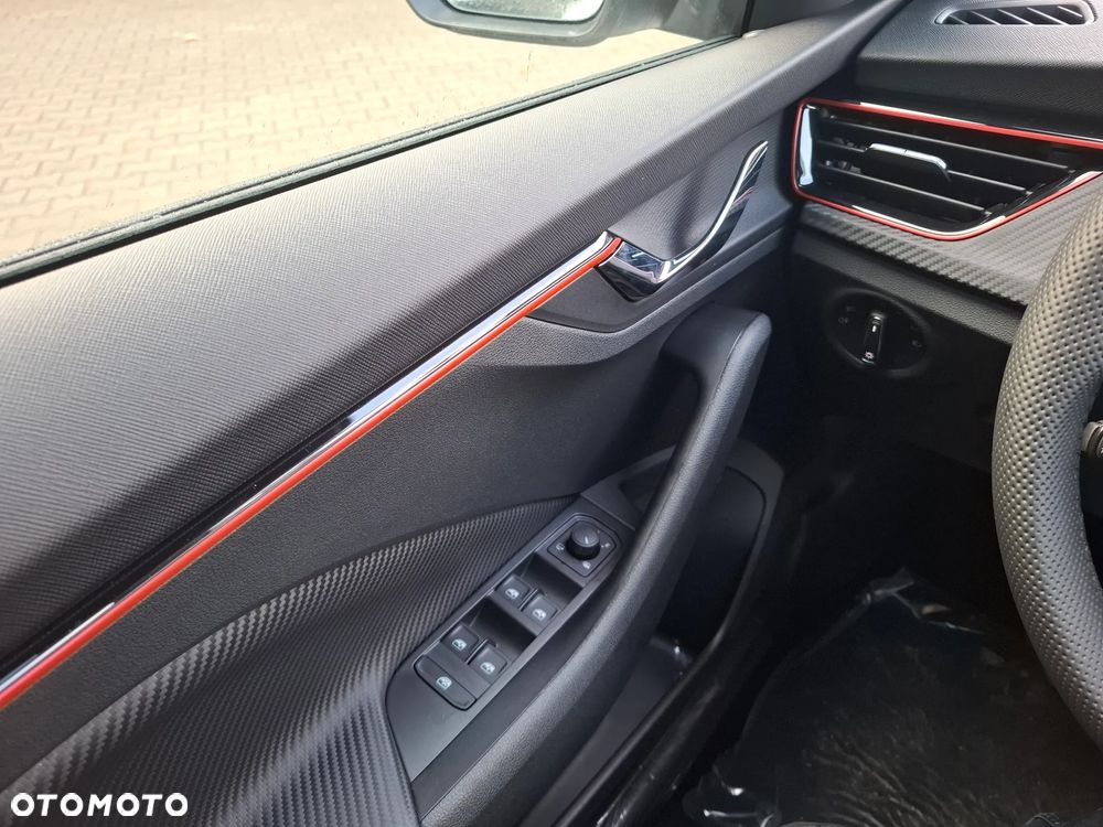 Skoda Kamiq 1.5 TSI Monte Carlo DSG - 23