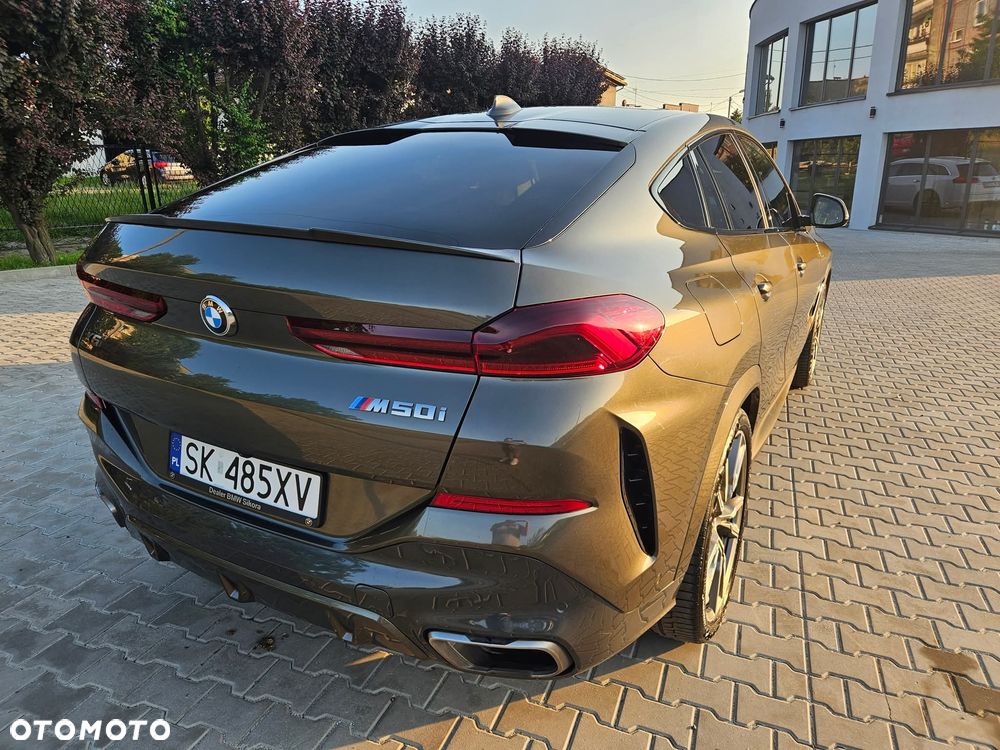 BMW X6 M50i - 2