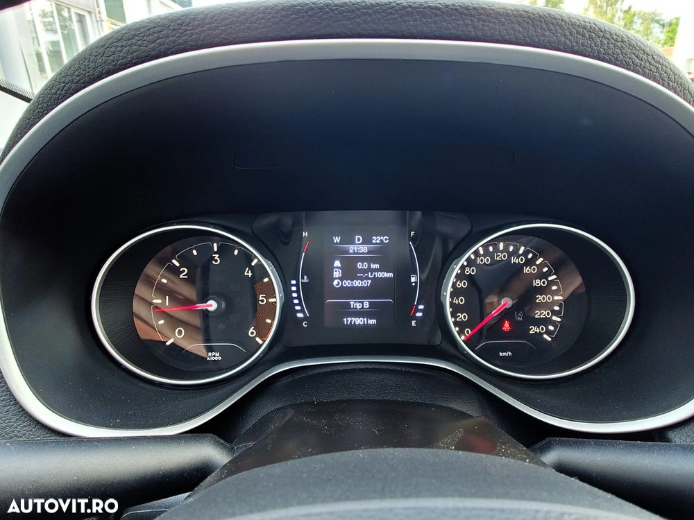Jeep Compass 2.0 MultiJet Active Drive Automatik Business Line - 15