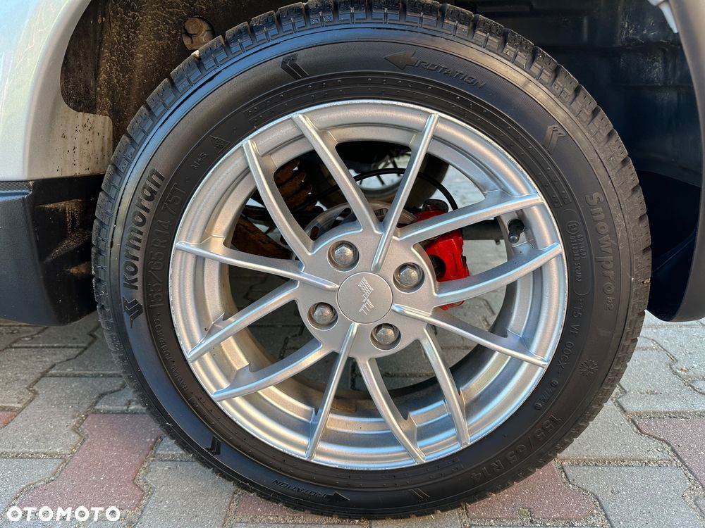 Ligier JS50 - 8