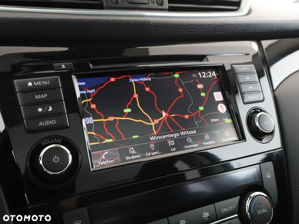 Nissan Qashqai 1.3 DIG-T DCT N-CONNECTA - 25