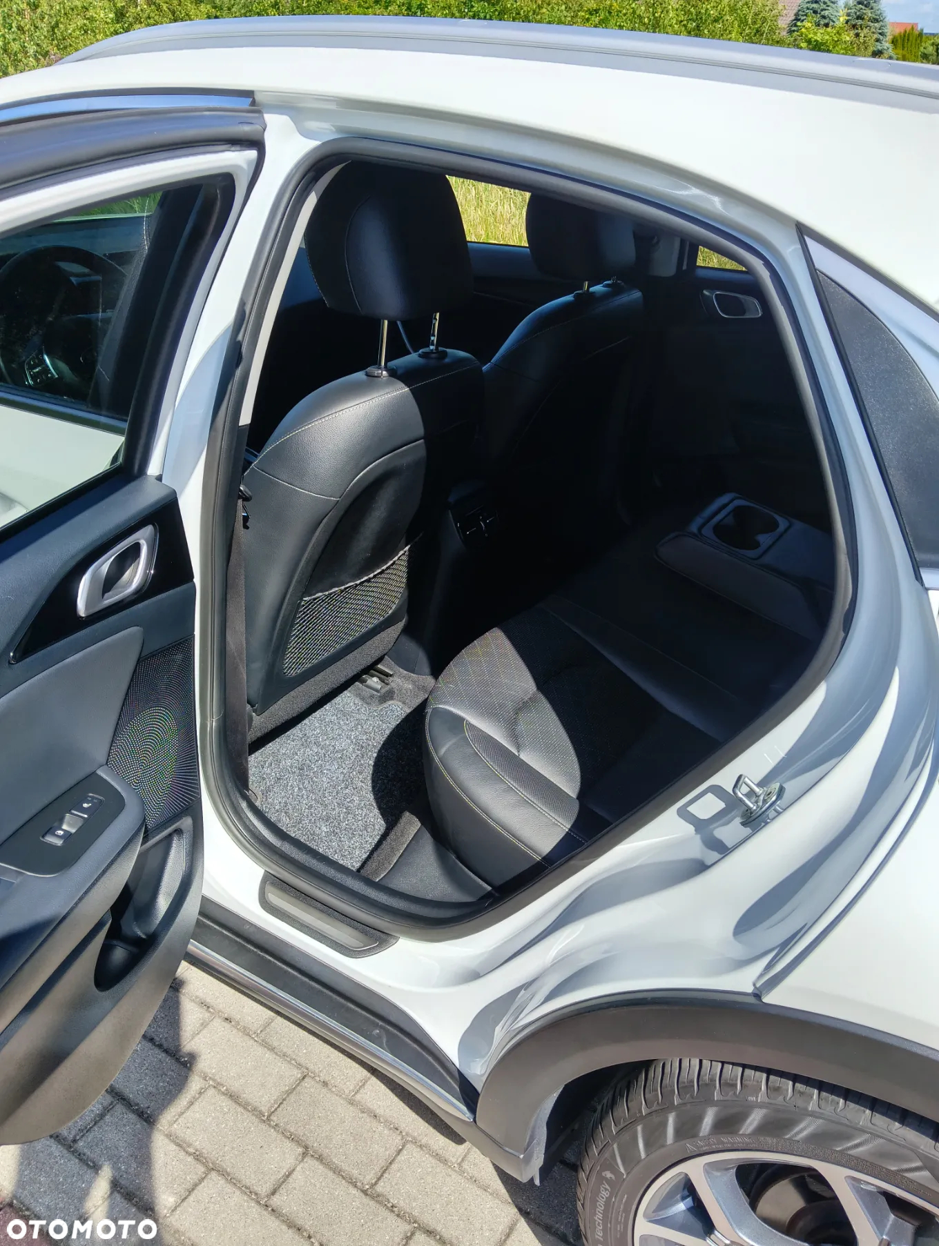 Kia XCeed 1.6 CRDi DCT7 PLATINUM EDITION - 24