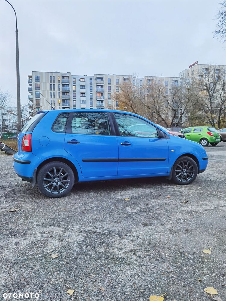 Volkswagen Polo 1.4 16V Trendline - 3