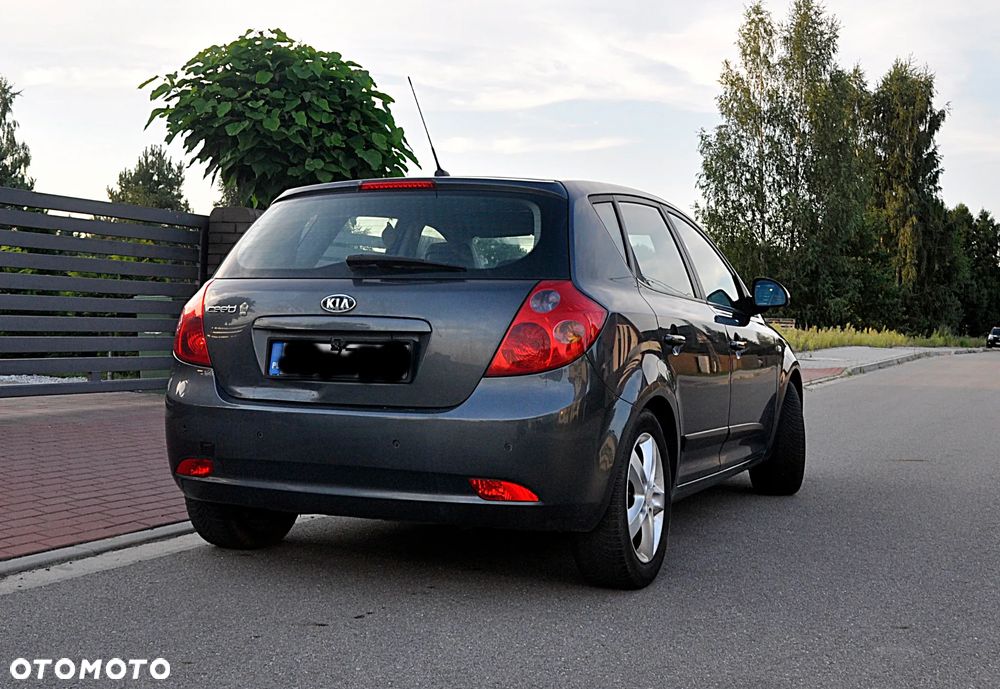 Kia Ceed 1.4 CVVT LX - 4