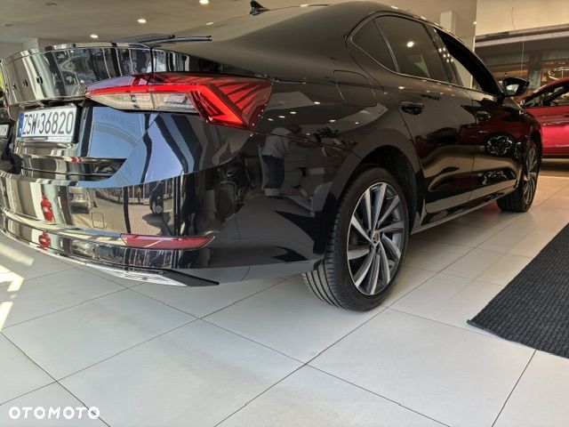 Skoda Octavia 1.5 TSI mHEV Sportline DSG - 8