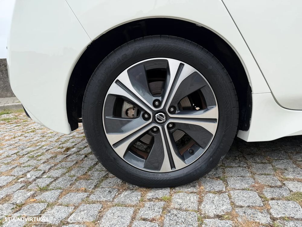 Nissan Leaf N-Connecta - 23