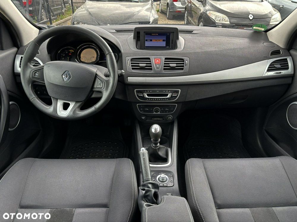Renault Megane - 24