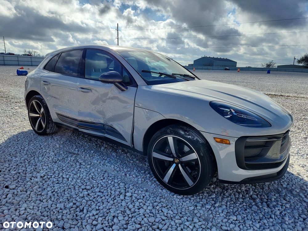 Porsche Macan - 3
