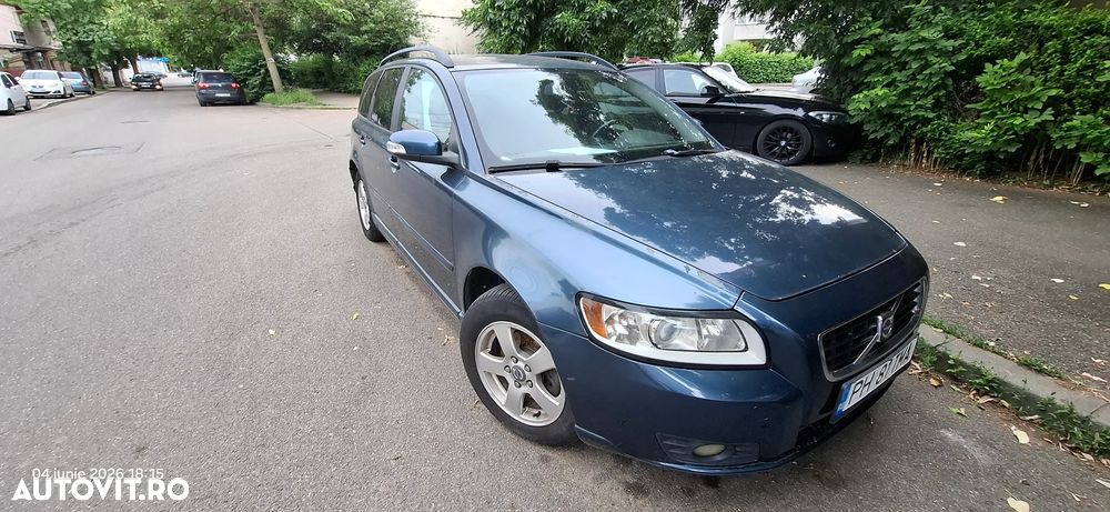 Volvo V50 - 1