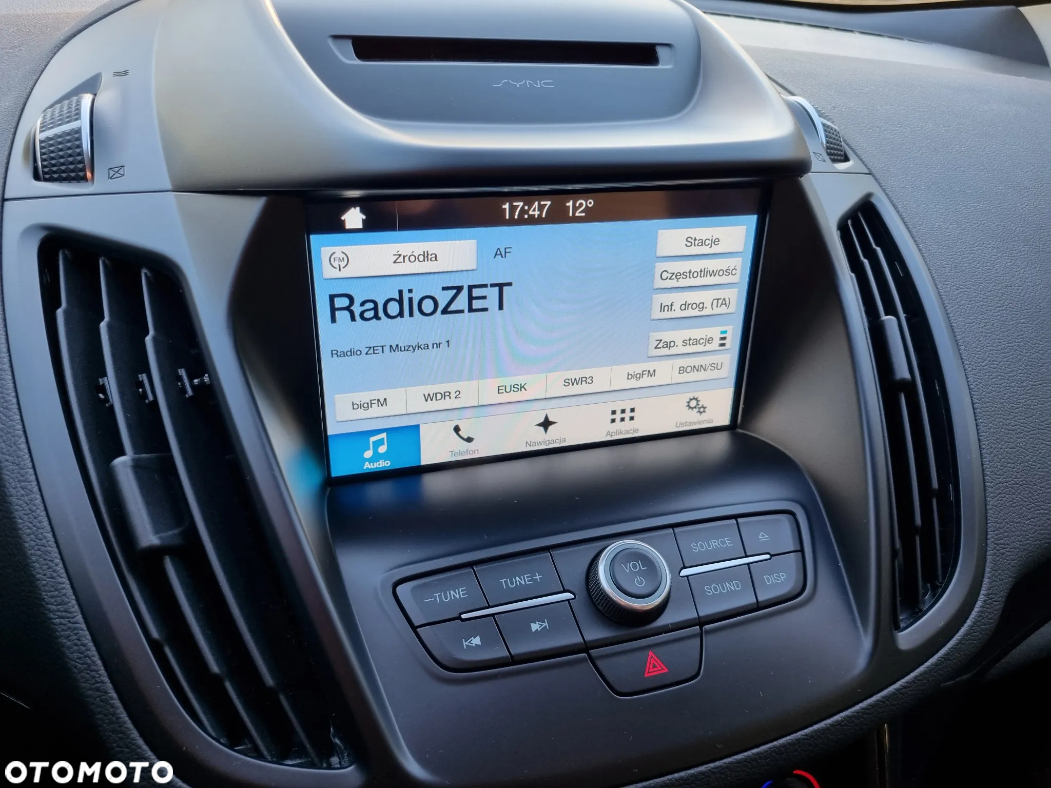 Ford Kuga 1.5 EcoBoost 2x4 Titanium - 12