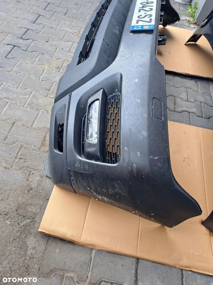 Range Rover Sport II L494 Zderzak Pas przedni kompletny chłodnice belka grill 3.0 diesel - 8