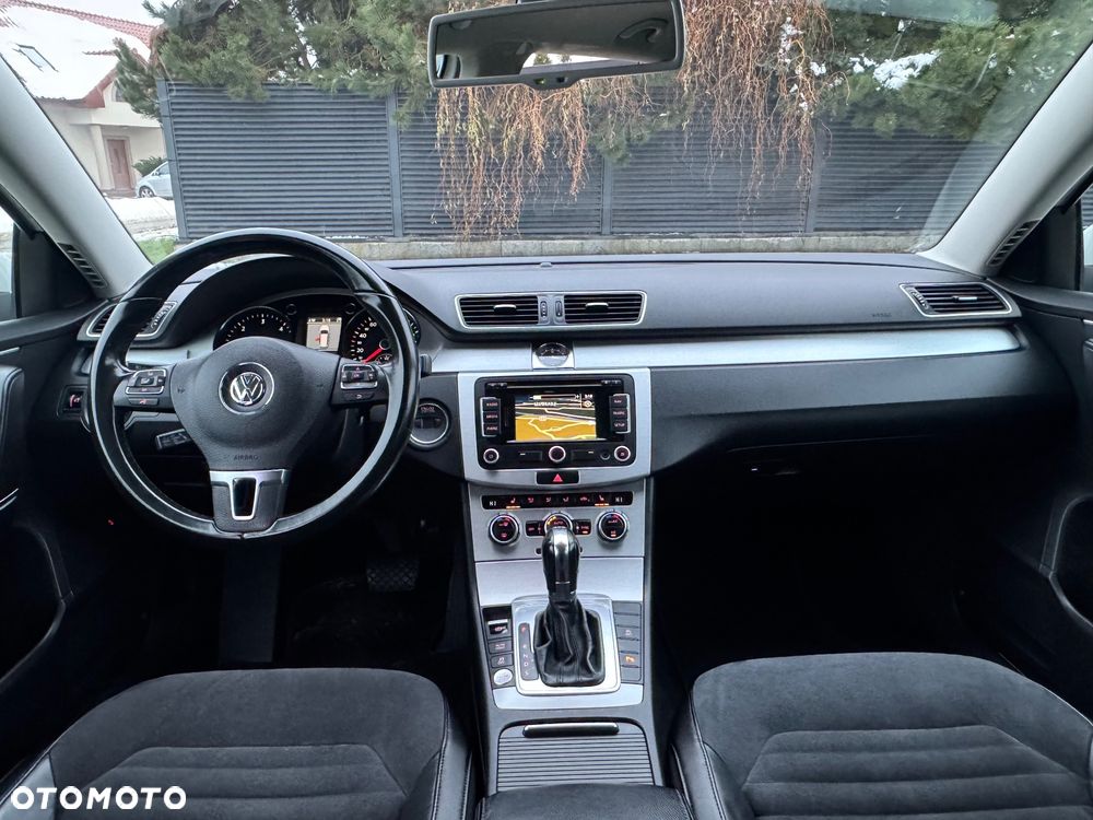 Volkswagen Passat 2.0 TDI DSG BlueMotion Technology Highline - 15