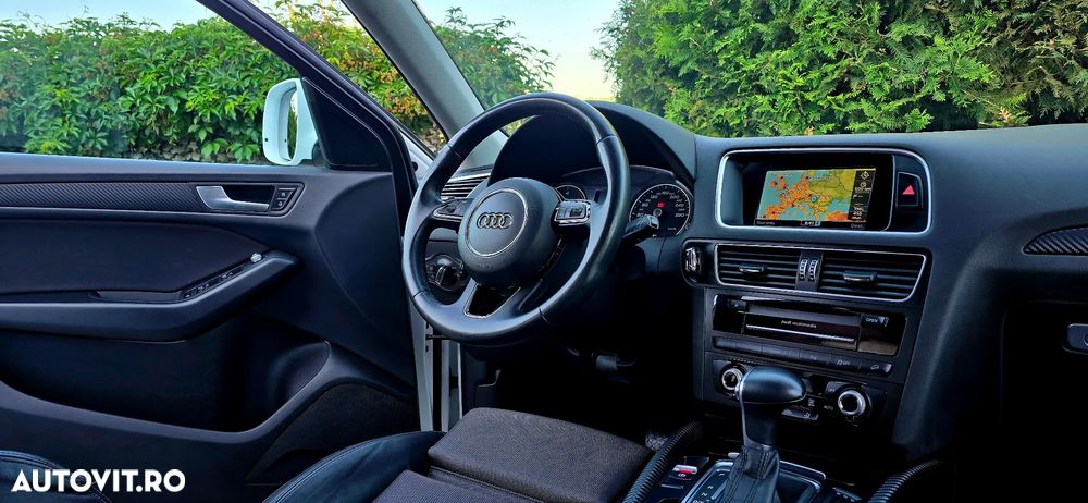 Audi Q5 2.0 TDI S tronic - 14