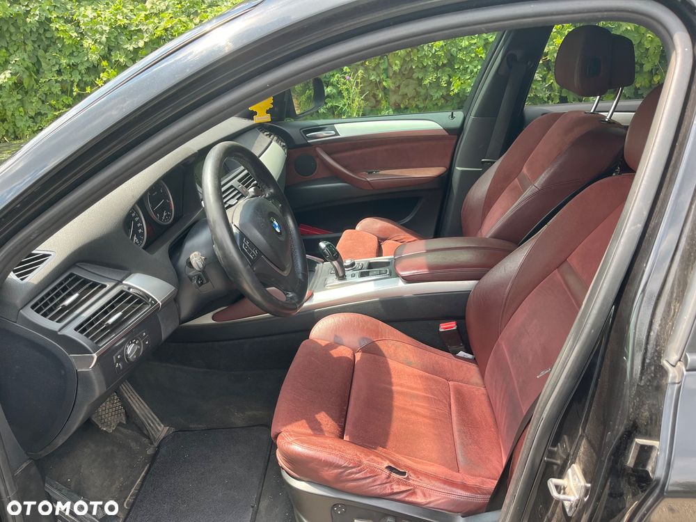 BMW X6 - 13