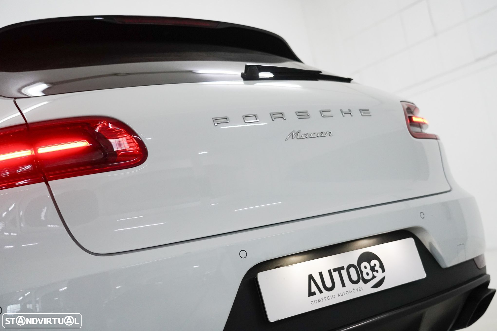 Porsche Macan Standard - 19