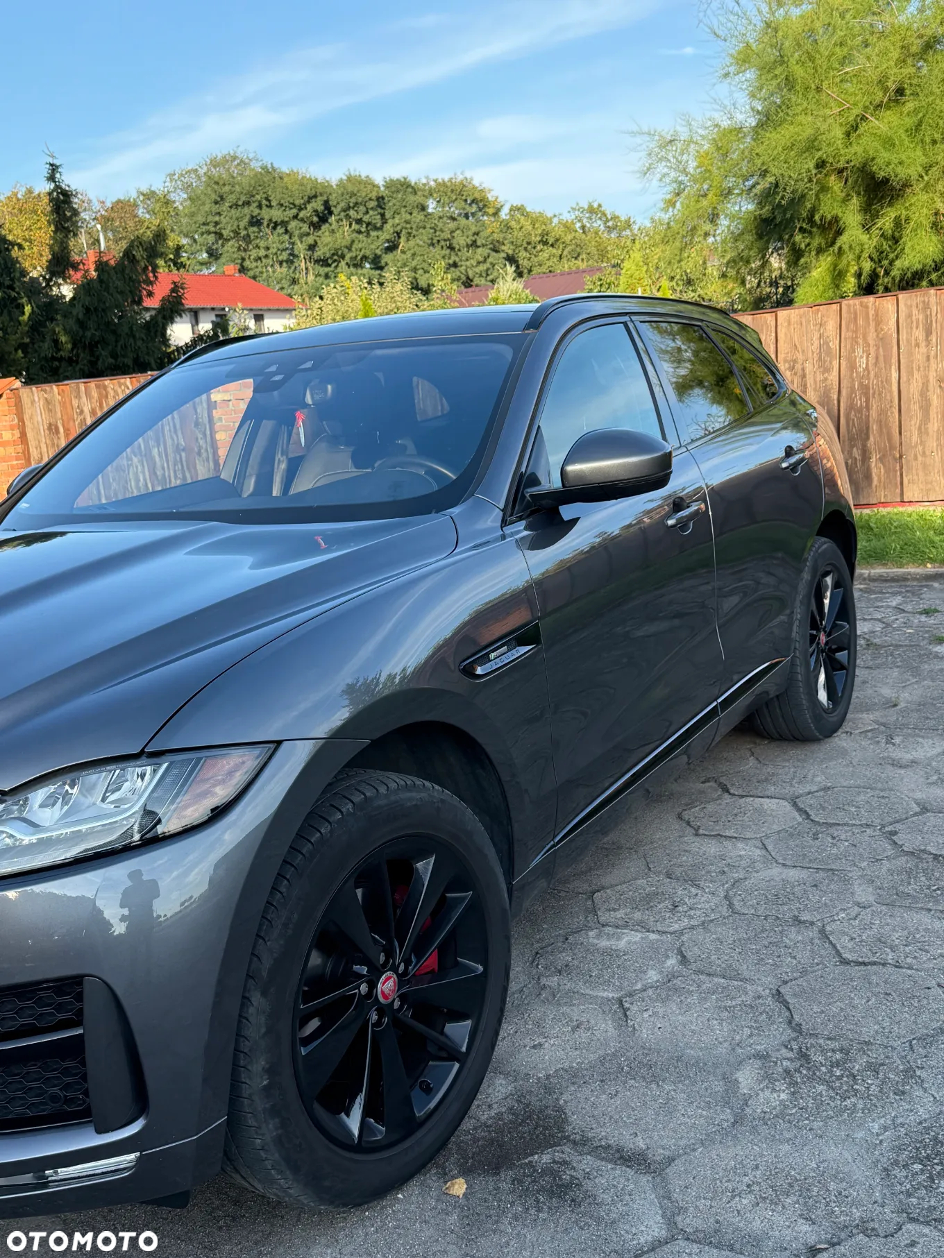 Jaguar F-Pace 2.0 i4P AWD R-Sport - 2