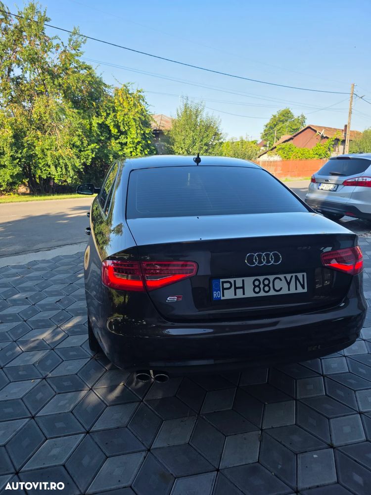 Audi A4 Limuzina 2.0 TDI B8 - 17