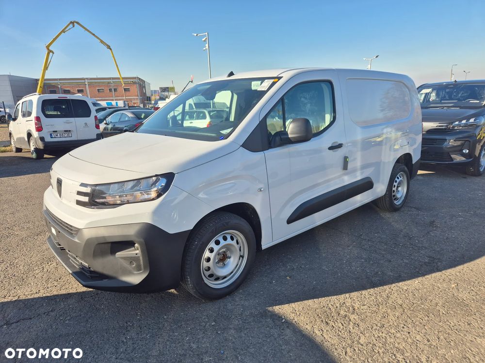 Peugeot Partner Furgon Long 950kg 1.5 HDi 100KM 3osobowy !! OD RĘKI !! - 2