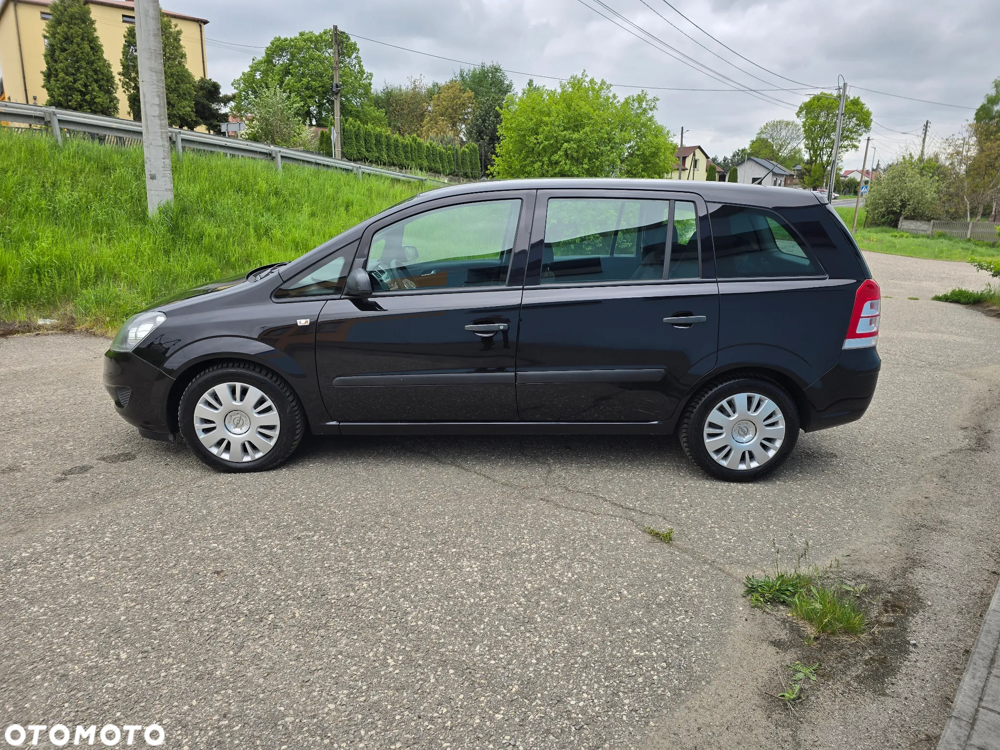 Opel Zafira 1.8 Family - 24