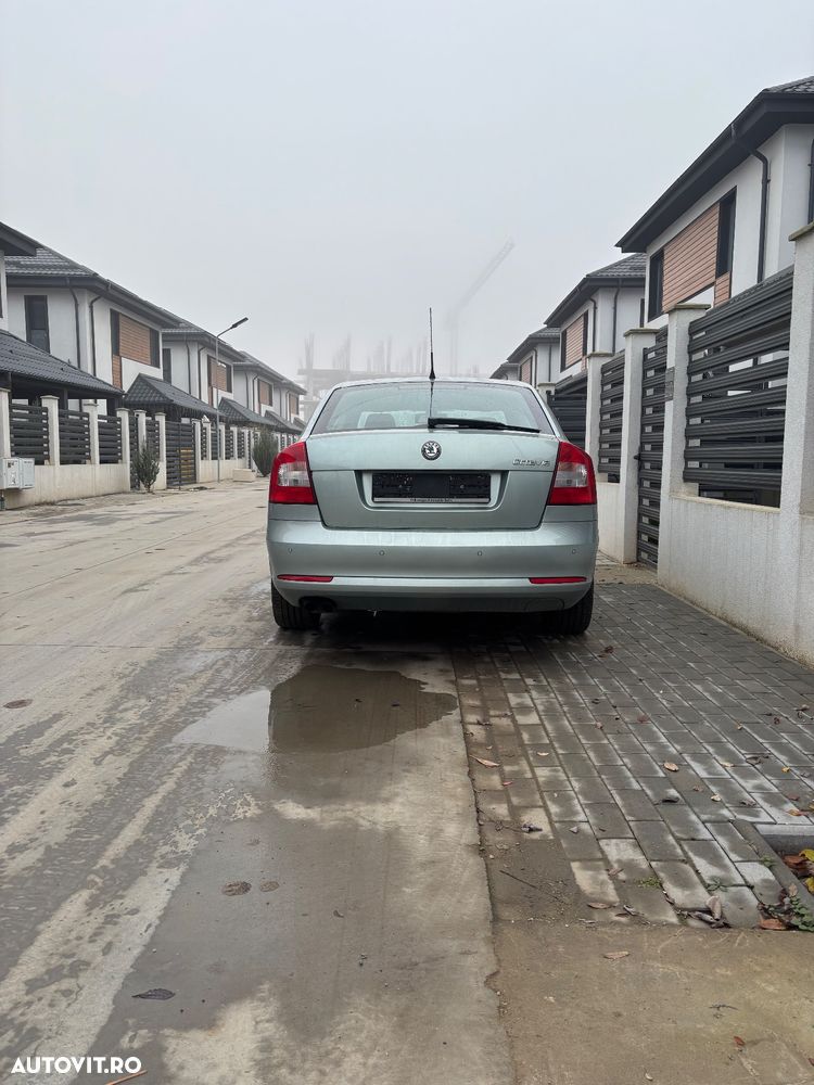 Skoda Octavia Combi 1.4 TSI DSG Elegance - 10