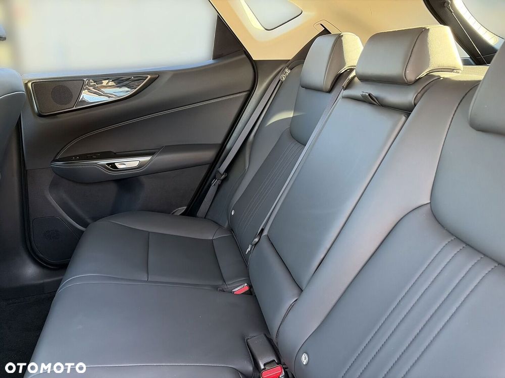 Lexus NX 350h Prestige 2WD - 16