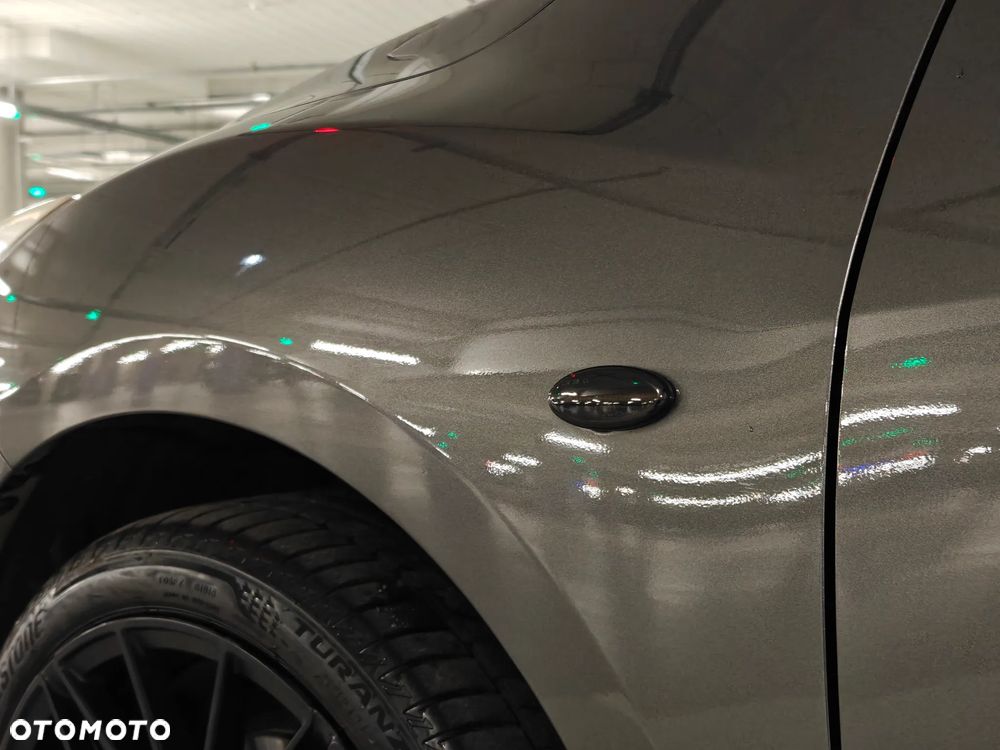 Mazda 3 2.0 MZR DISI Sports-Line - 13